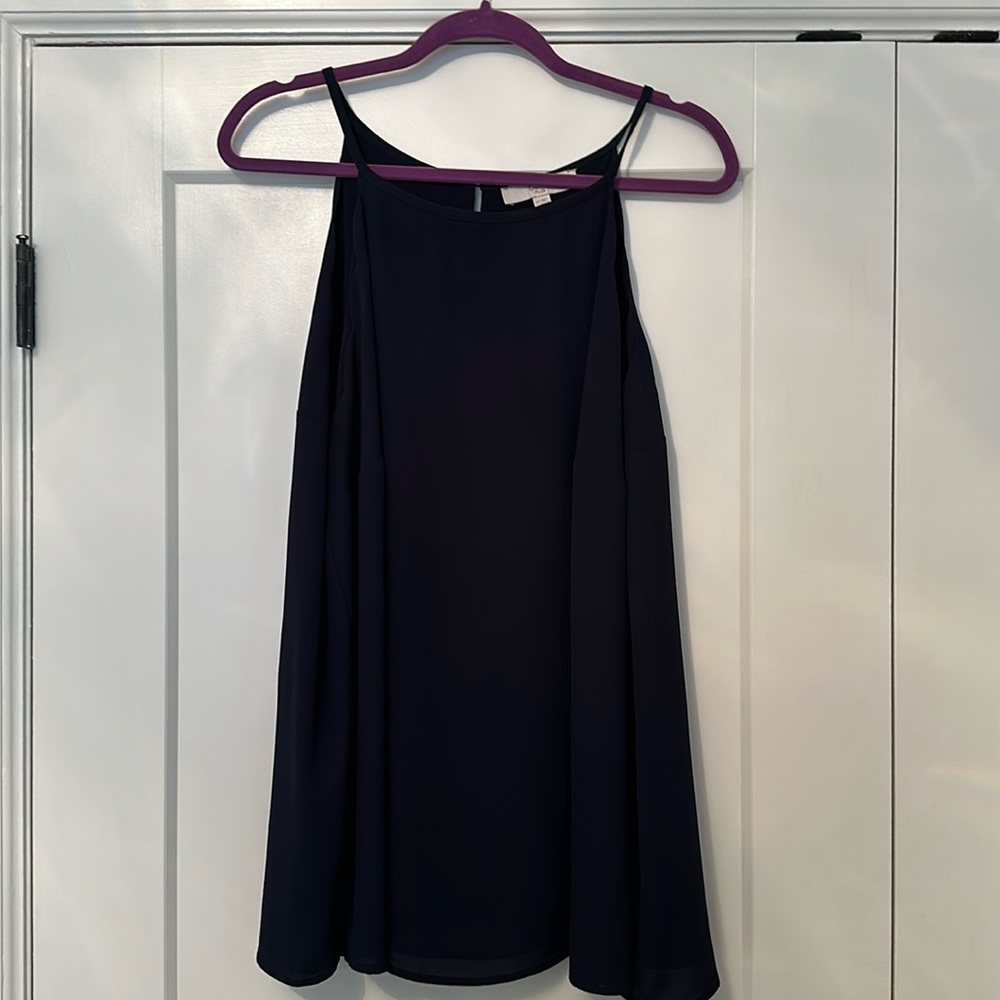 Navy Anne Taylor Loft blouse with scalloped edges